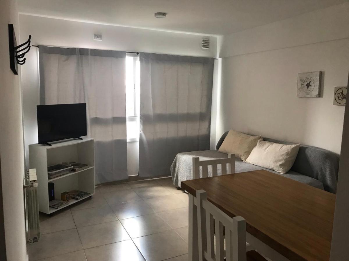 Dto Nuevo Barrio Universitario II , Wifi Y Cochera-Check In Express-Pet Friendly Баїя-Бланка Екстер'єр фото
